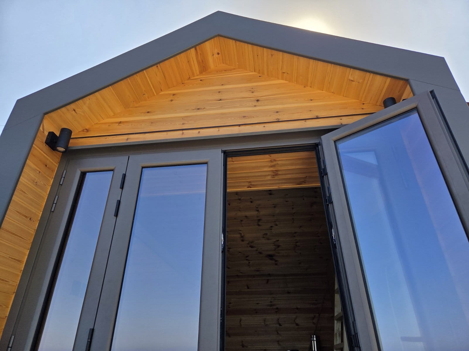 Wooden cabin, front door. Prefab house Cyprus. Prefabricated modular home Cyprus. Prefabcy. Buy modular home in Cyprus.