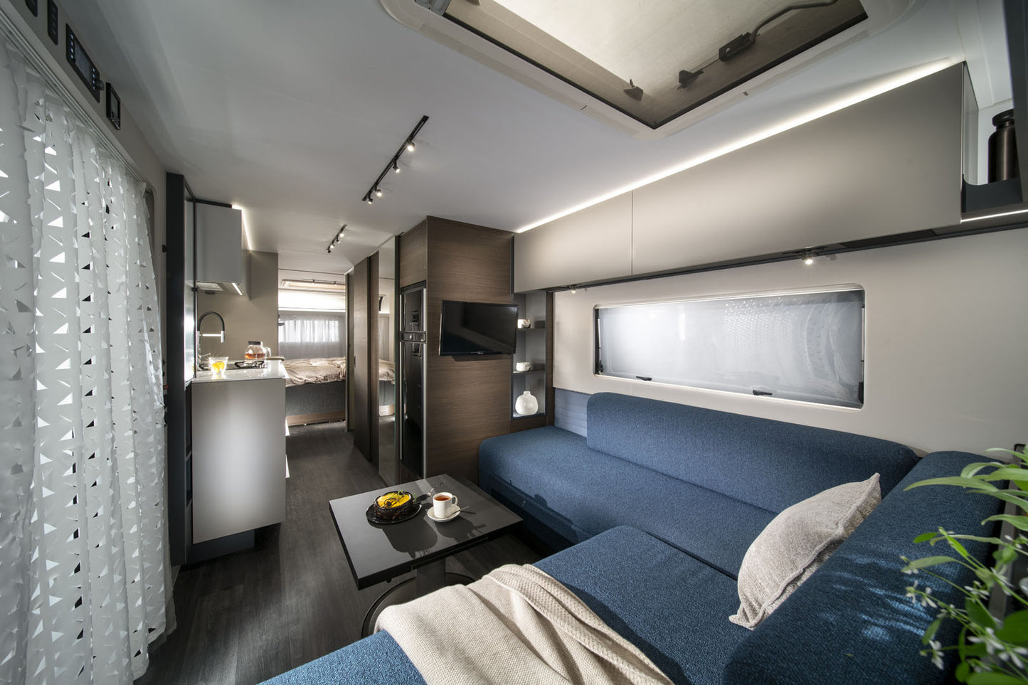 Adria Astella 904 HP Mobile Home