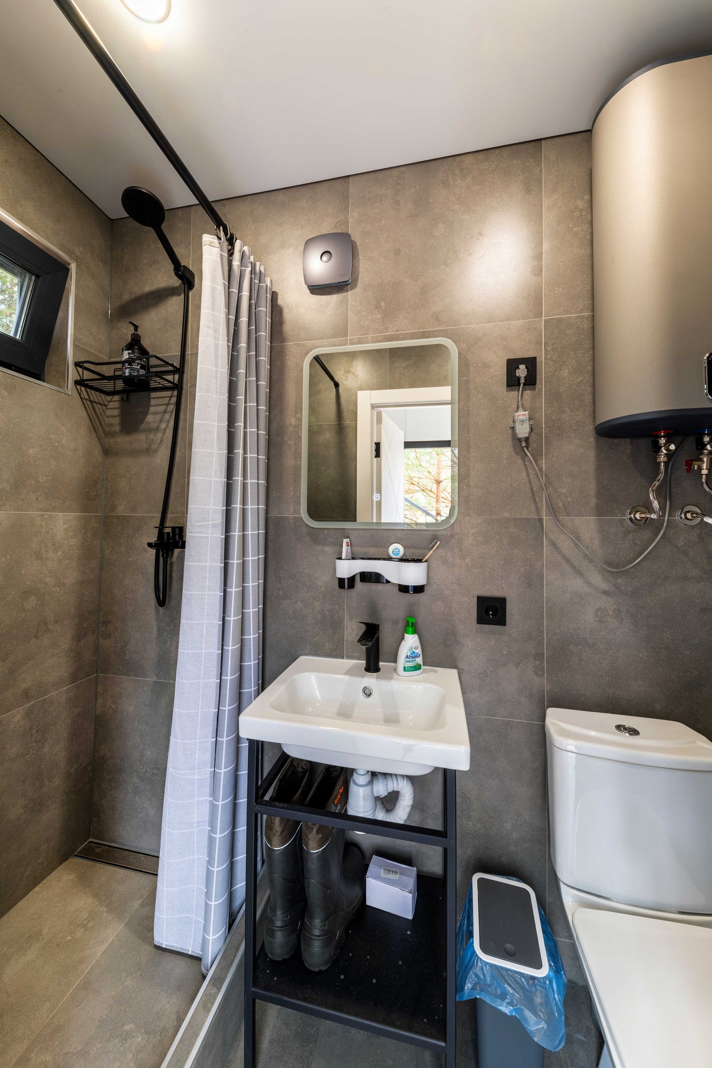 Triton Container House